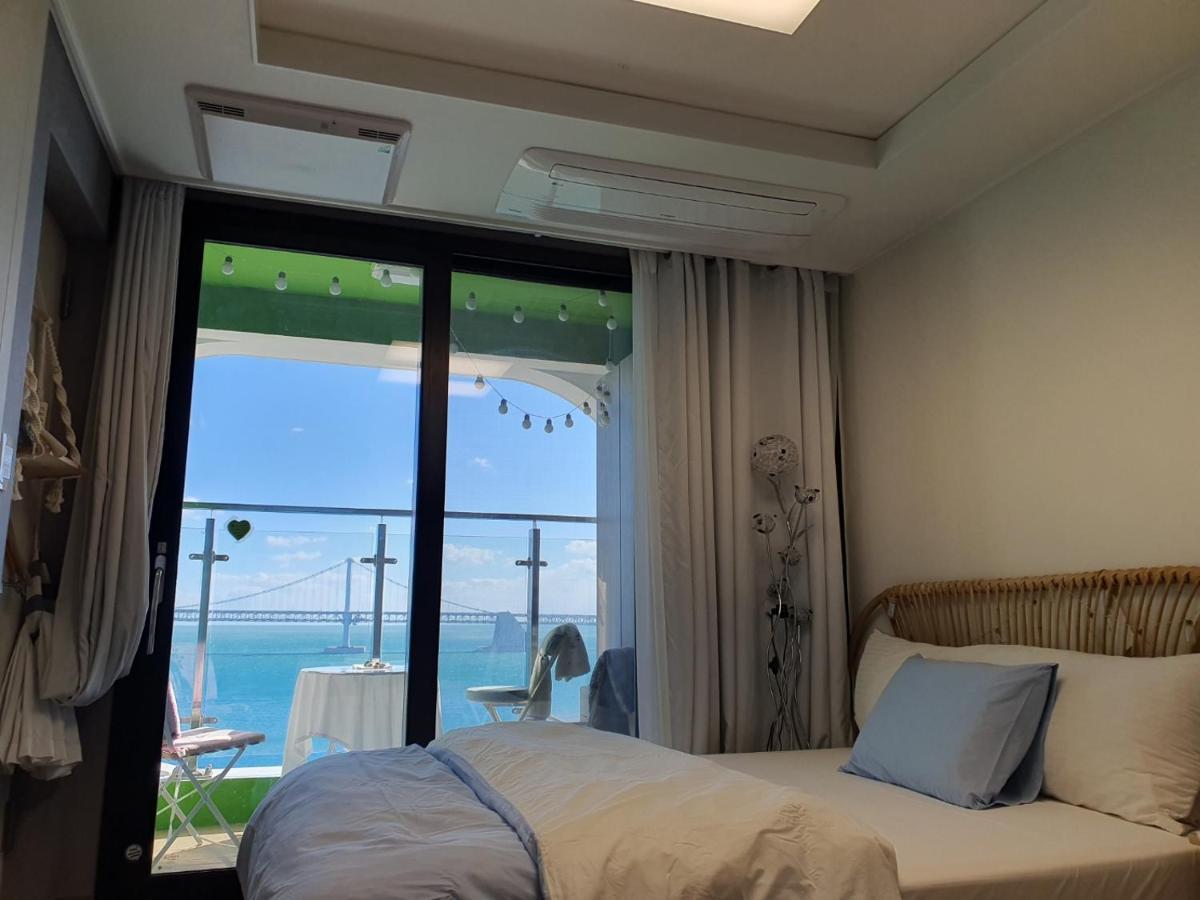 Gwangalli Ocean View One Studio Apartment Busan Ngoại thất bức ảnh